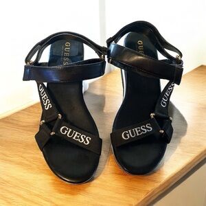 Guess Espadrilles Pre-owned good condition size 8USA black/white